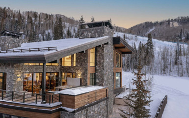 Luxury mountain retreat