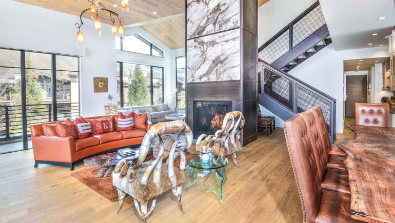 Golden Peak Penthouse