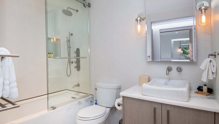 Golden Peak Penthouse