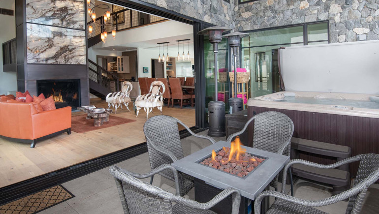 Golden Peak Penthouse