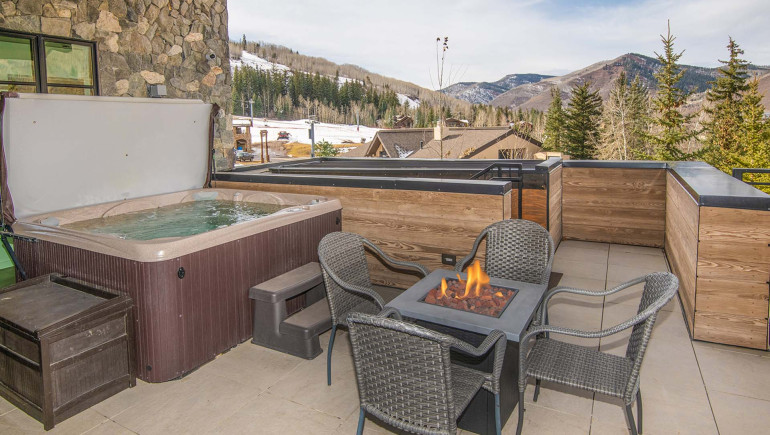 Golden Peak Penthouse