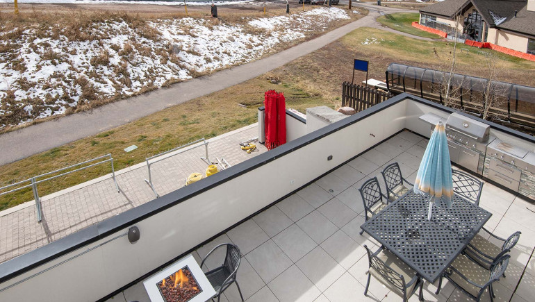 Golden Peak Penthouse