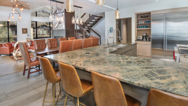 Golden Peak Penthouse