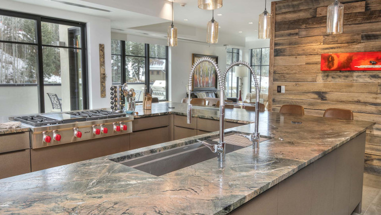 Golden Peak Penthouse