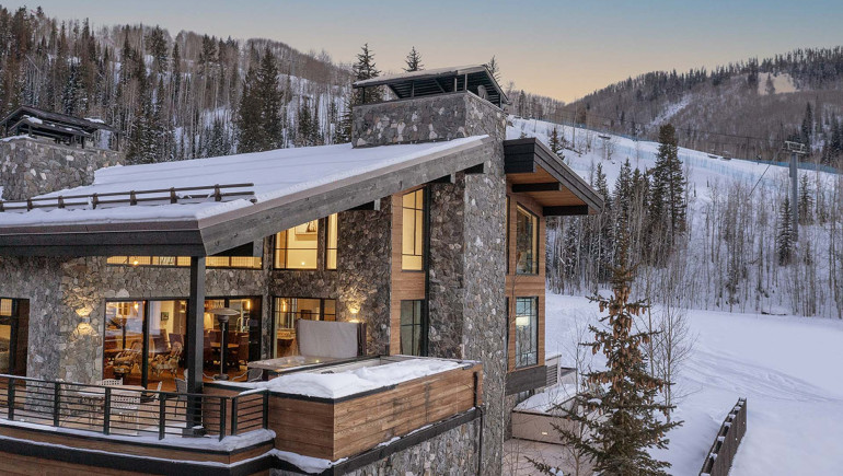 Golden Peak Penthouse