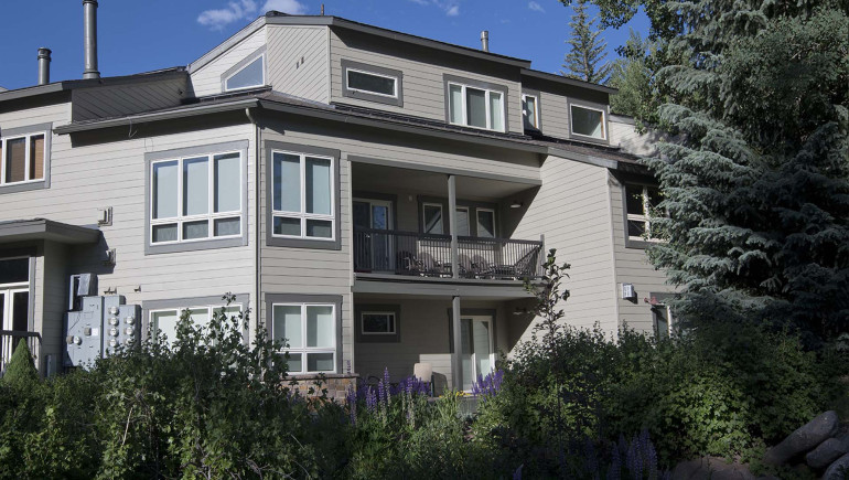 Coldstream Townhome 15